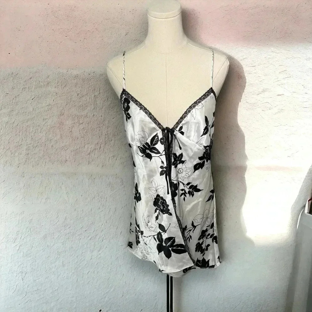 Victoria  secret vintage Y2K mini slip dress M